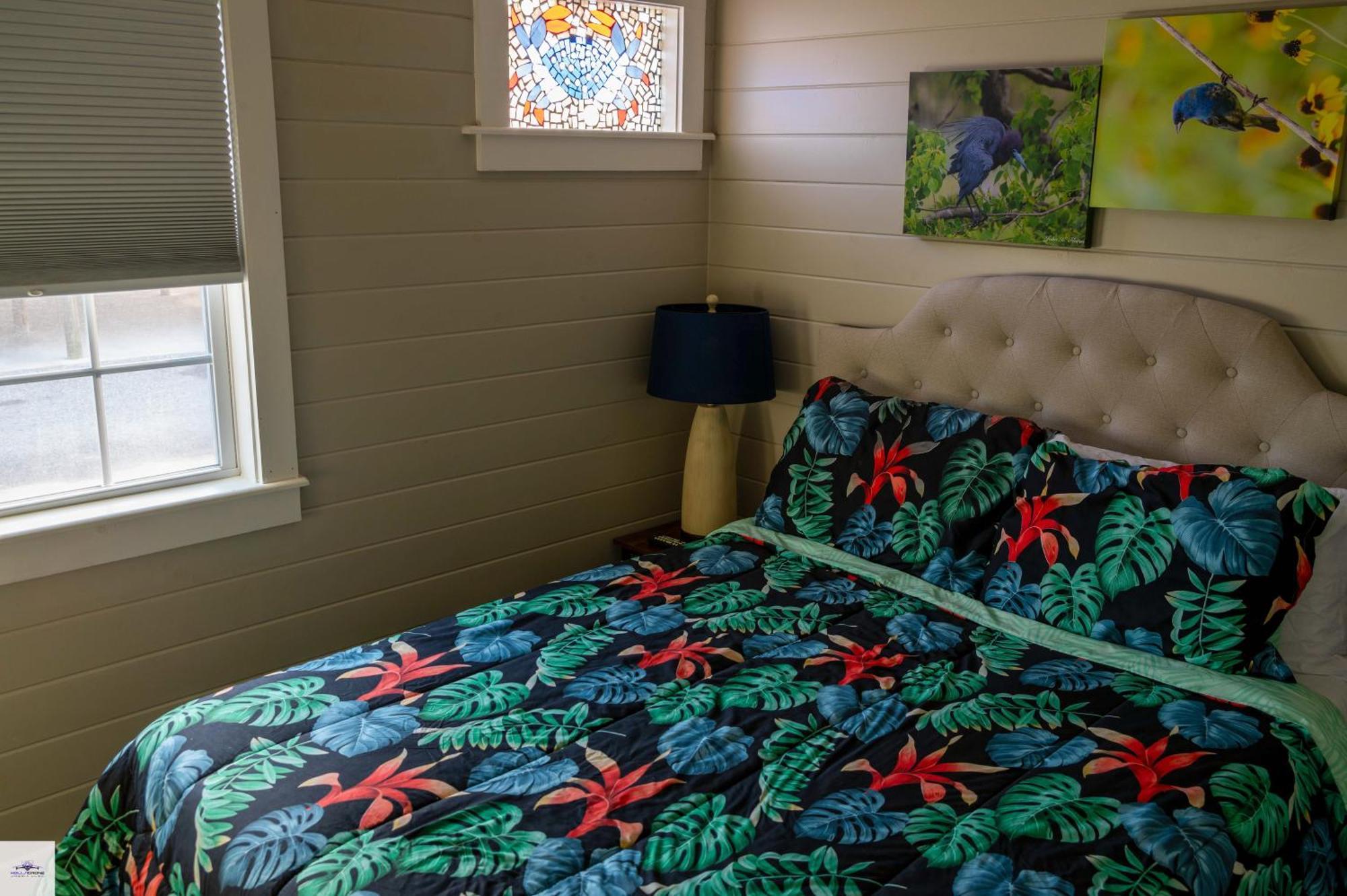 Blue Dolphin And Inn Grand Isle